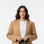Model met tas, detailopname